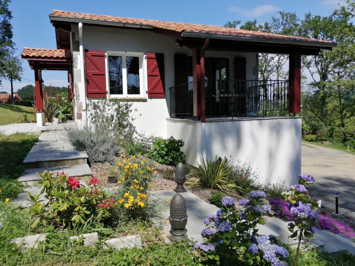 Villa Xaran Erdian Gite La Petite Maison เอสเพอแลต ภายนอก รูปภาพ